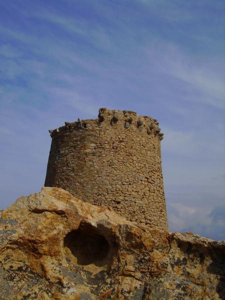 tour genoise a l'ile rousse